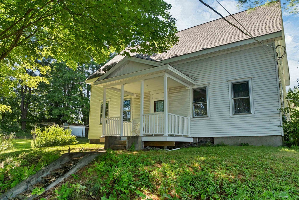 Photo of 169 E Main Street, Tilton, NH 03276 (MLS # 5104353)