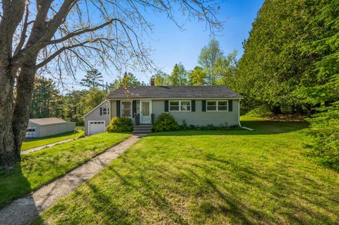 Photo of 101 Manns Hill Road, Littleton, NH 03561 (MLS # 5091328)