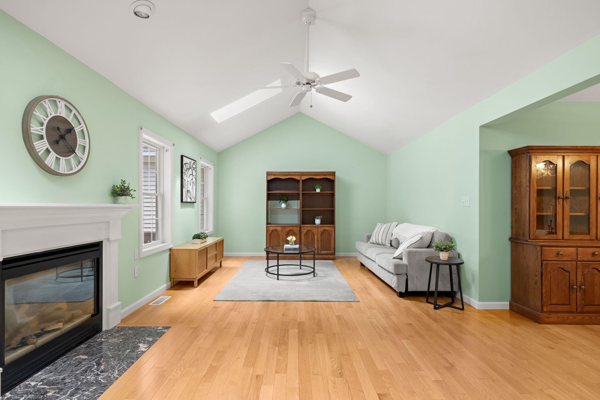 1465 Hooksett Road 464