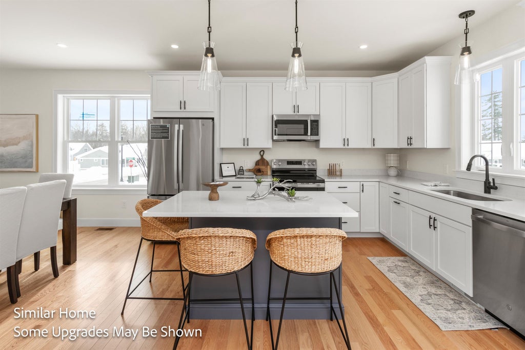 Photo of 10 Wittner's Run #57-10, Barrington, NH 03825 (MLS # 5111765)