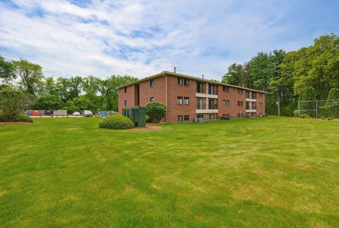 Photo of 525 Abbott Farm Lane #525, Hudson, NH 03051 (MLS # 5091190)