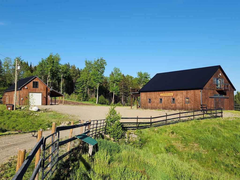 Photo of 22 MacKenna Way, Errol, NH 03579 (MLS # 5092650)