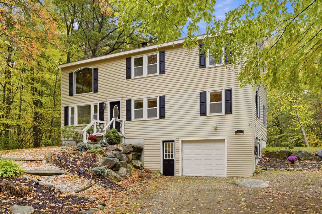 Photo of 51 Priest Road, Nottingham, NH 03290 (MLS # 5114439)