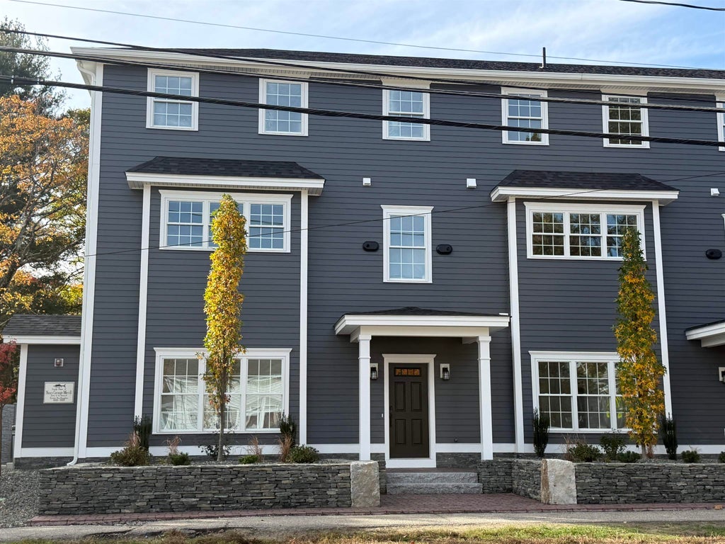 Photo of 112 Front Street, Exeter, NH 03833 (MLS # 5115362)