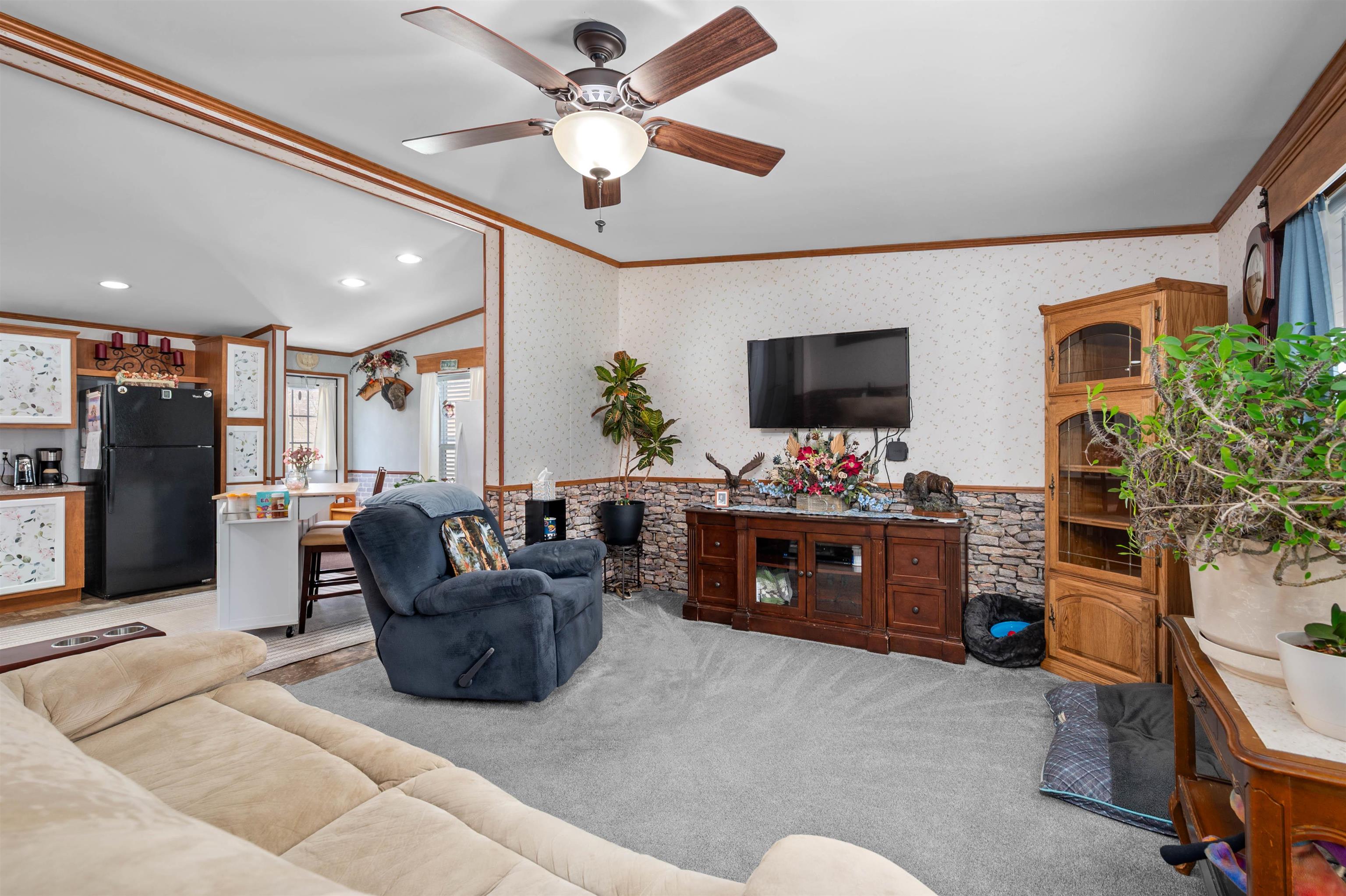 7 Lilac Lane