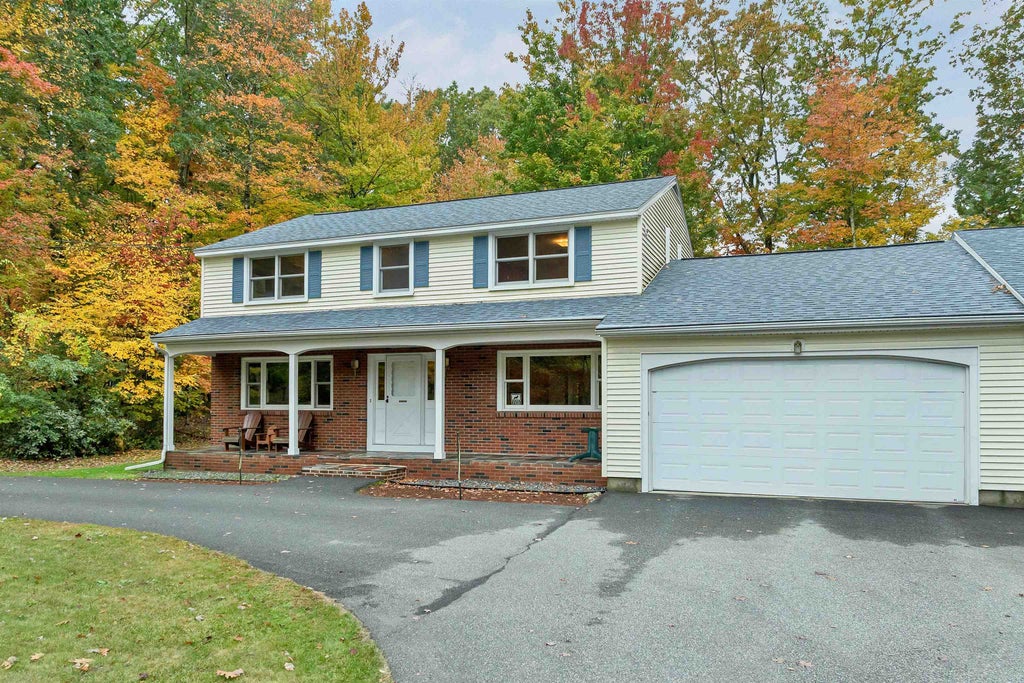 Photo of 24 Ridgewood Drive, Bow, NH 03304 (MLS # 5115510)