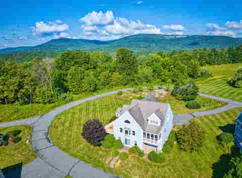 Photo of 5 General Court, Grantham, NH 03753 (MLS # 5105354)
