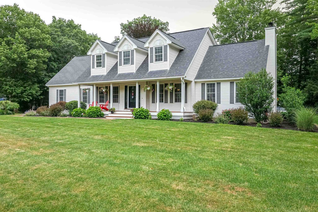 Photo of 9 Taconic Drive, Amherst, NH 03031 (MLS # 5099639)