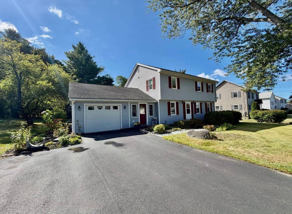 Photo of 10 Pearson Drive, Dover, NH 03820 (MLS # 5110555)