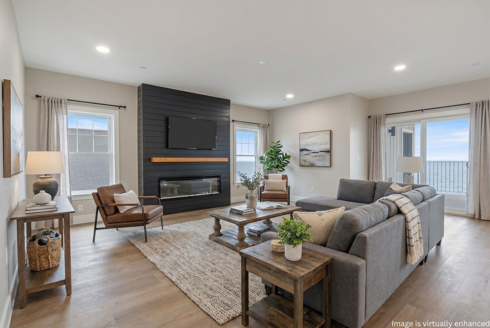 465 Ocean Boulevard 302
