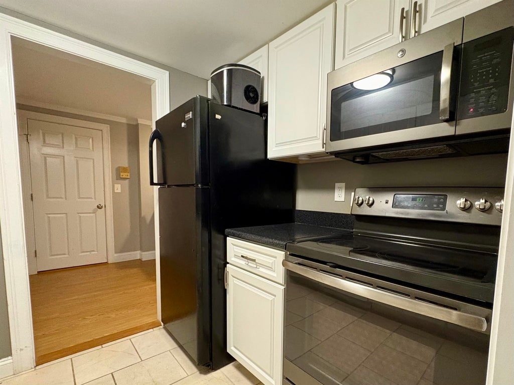 Photo of 1 Seabury Road #1, Hampton, NH 03842 (MLS # 5112155)