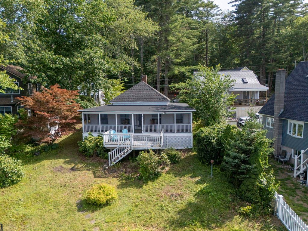 Photo of 56 Beaver Lake Avenue, Derry, NH 03038 (MLS # 5098479)