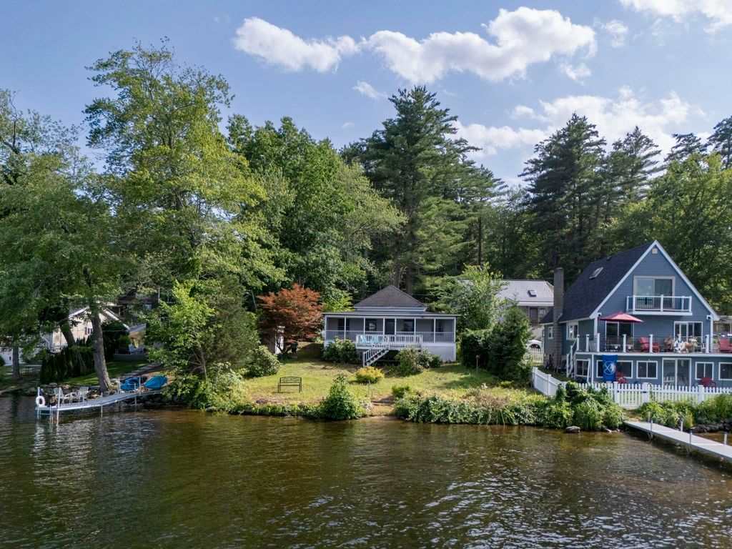 Photo of 56 Beaver Lake Avenue, Derry, NH 03038 (MLS # 5098479)