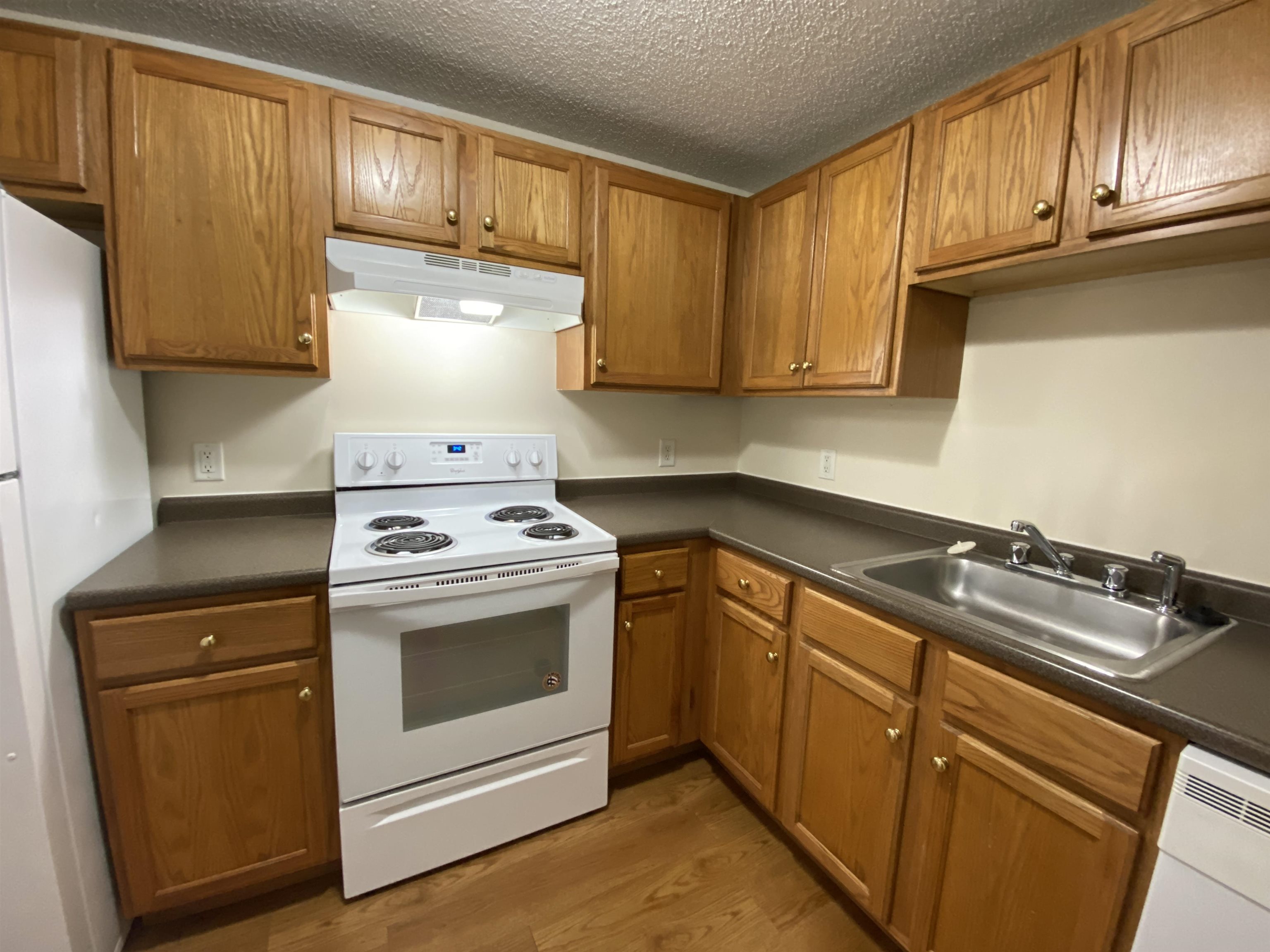 96 Powers Street 200