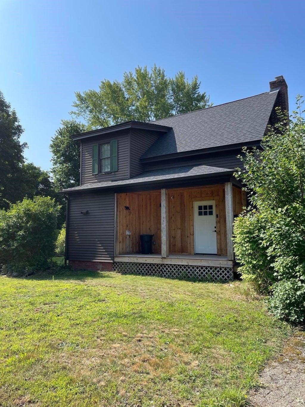 Photo of 24 Hanson Street, Somersworth, NH 03878 (MLS # 5102136)