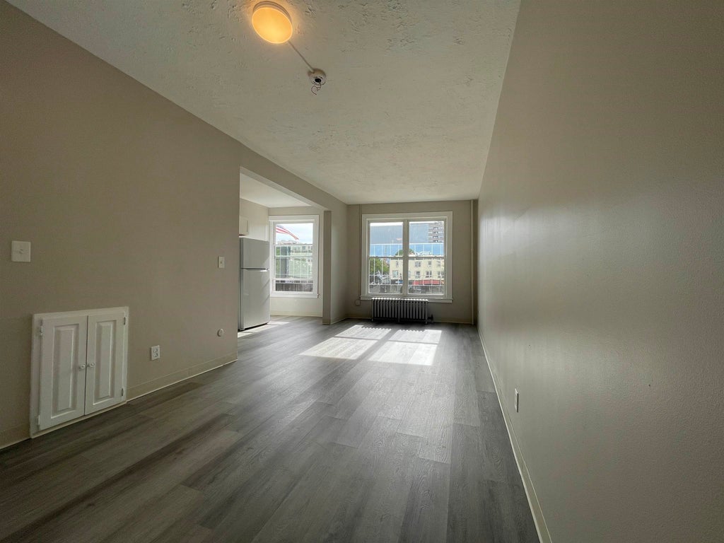 Photo of 1101 Elm Street #203, Manchester, NH 03101 (MLS # 5093069)