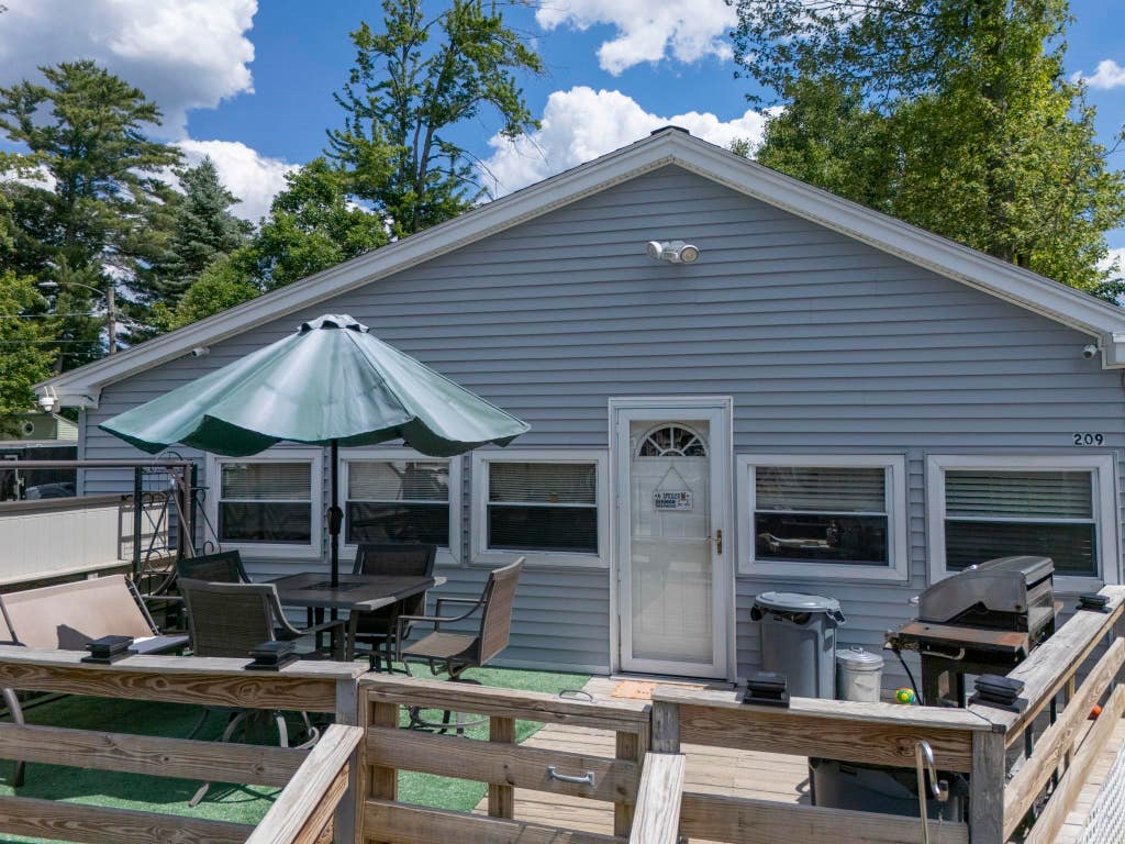 Photo of 209 Chases Grove Road, Derry, NH 03038 (MLS # 5095750)