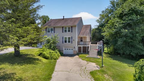 Photo of 5 Richardson Drive #R, Derry, NH 03038 (MLS # 5098652)