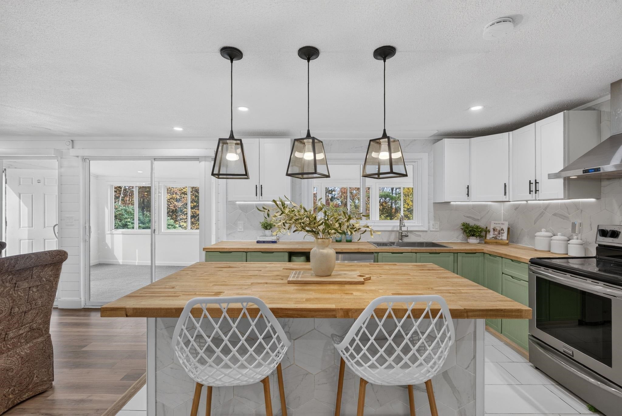 15 Blueberry Lane