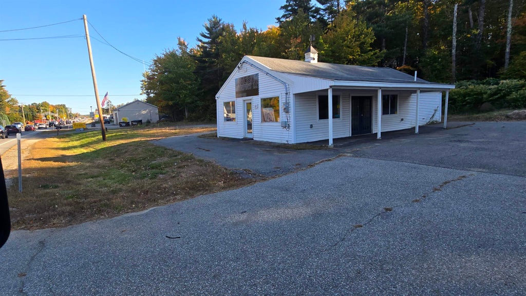 Photo of 187 Dover Road, Chichester, NH 03258 (MLS # 5068041)