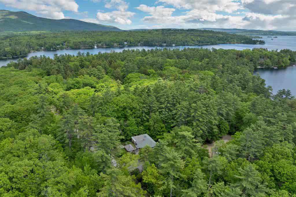 Photo of 582 Shaker Jerry Road, Moultonborough, NH 03254 (MLS # 5096414)