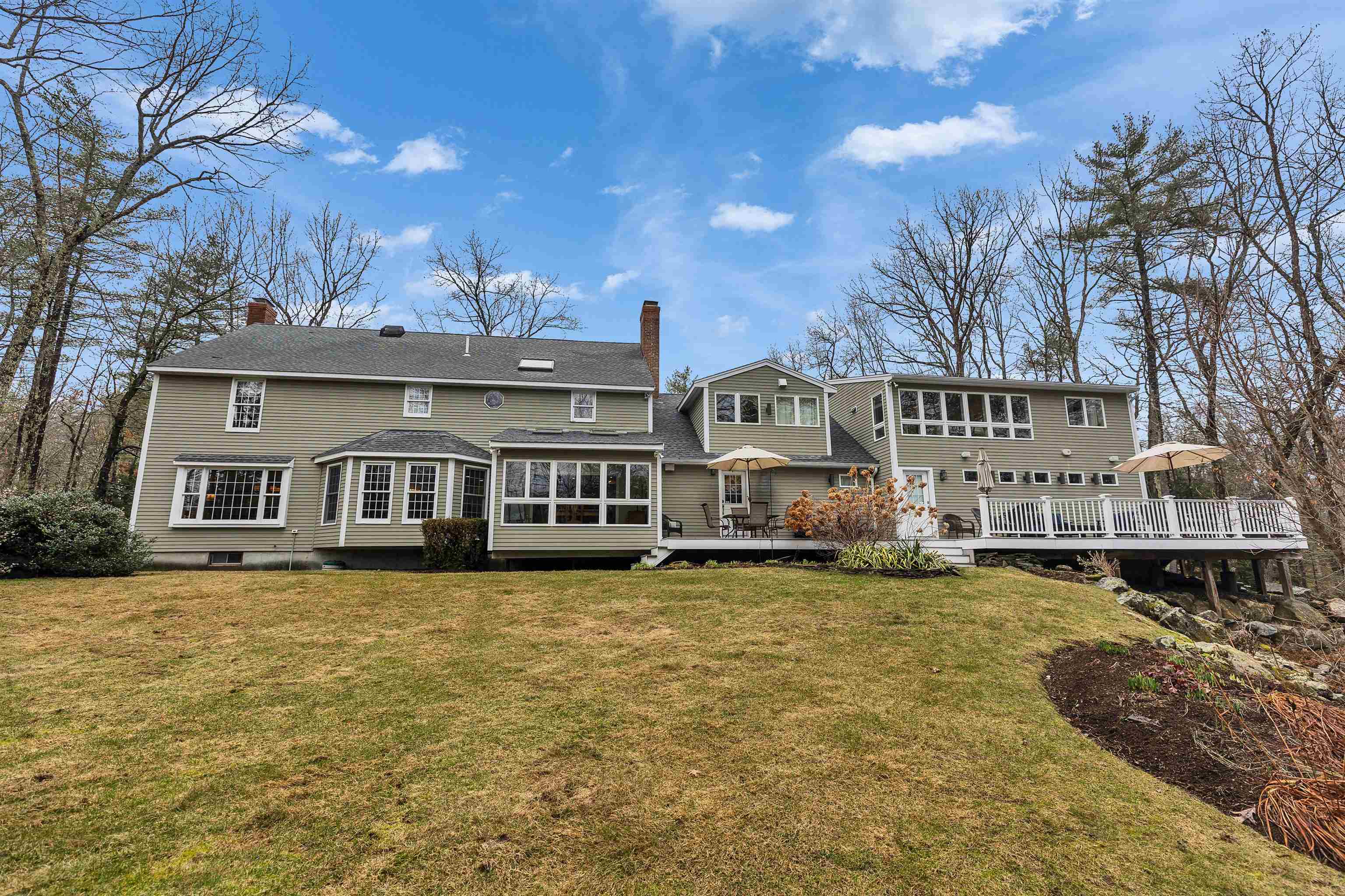 7 village woods Drive