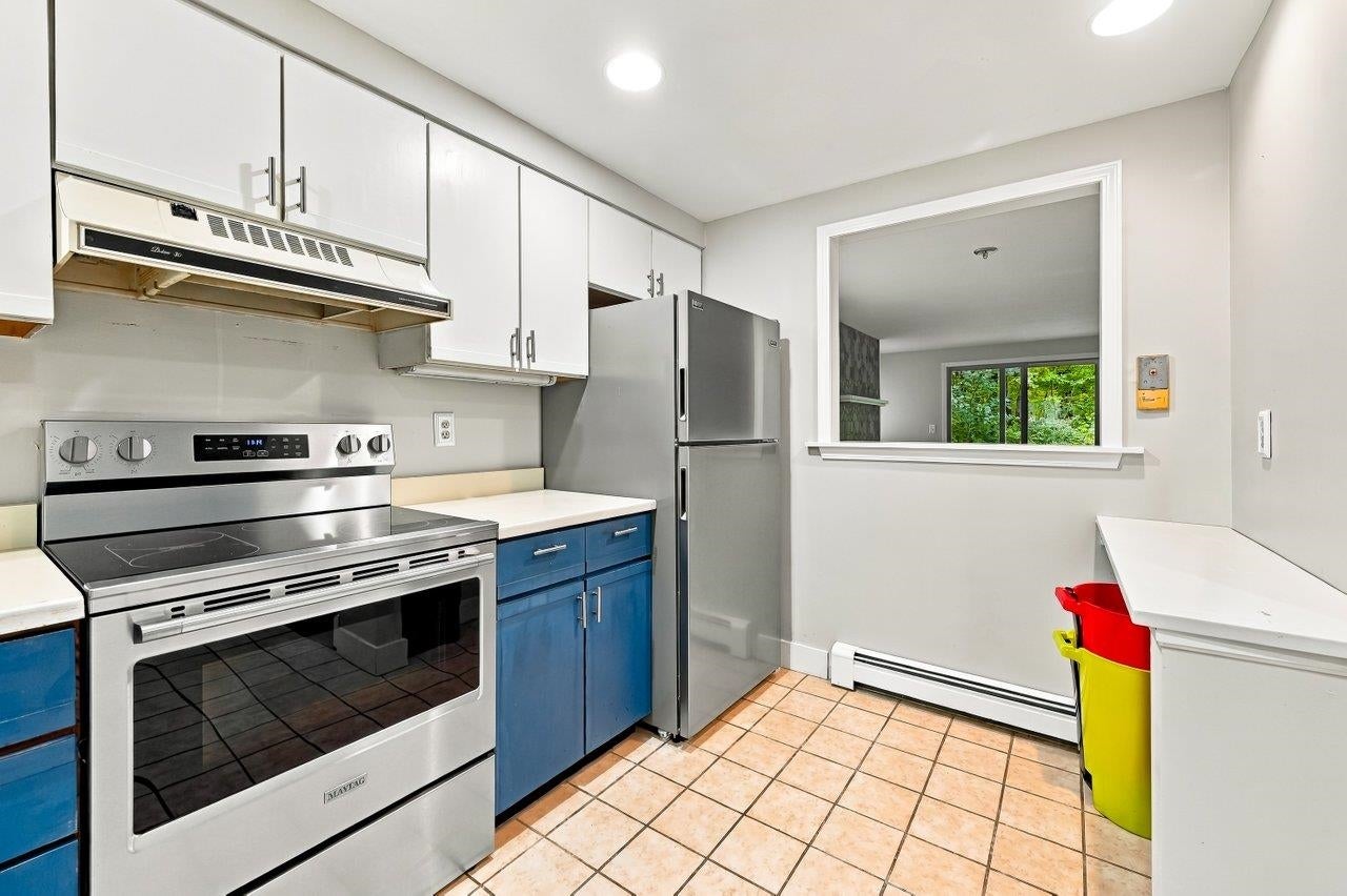 30 Brookside Drive