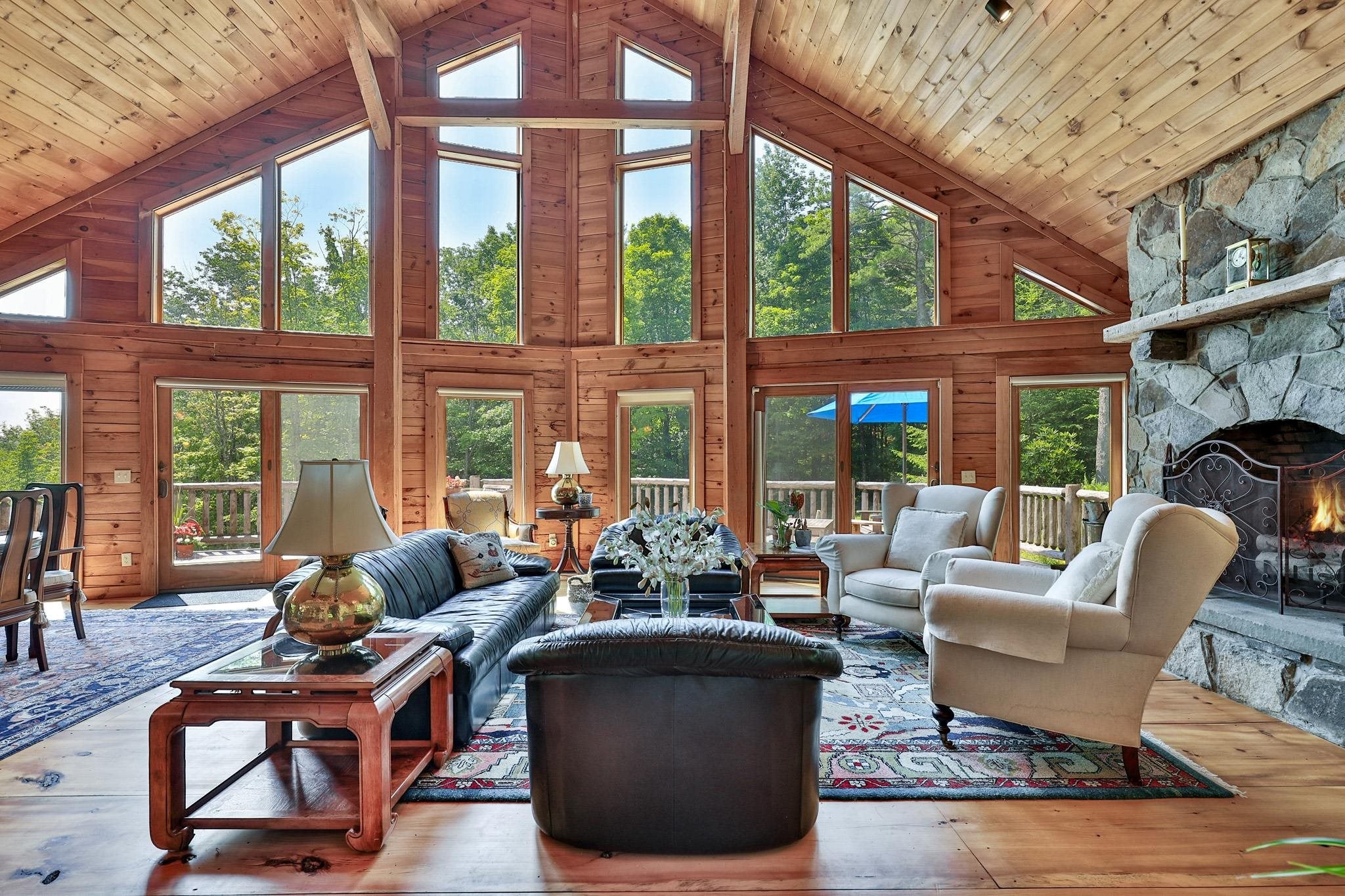 415 Crown Point Road