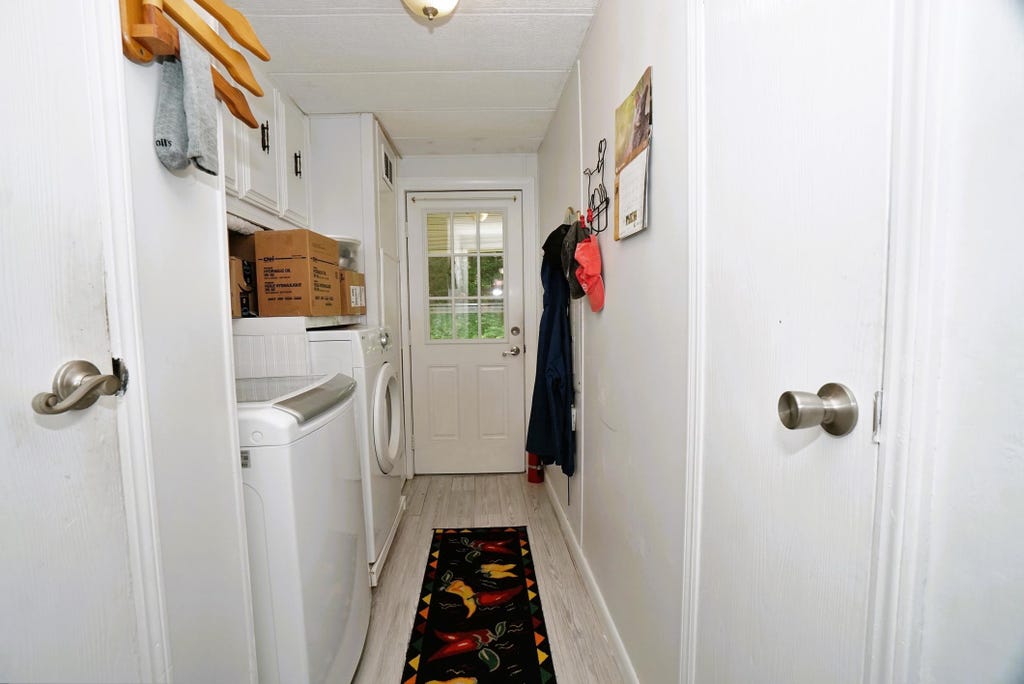 Photo of 11 Rim Road, Danville, NH 03819 (MLS # 5104963)