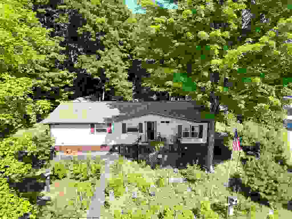 Photo of 11 Rim Road, Danville, NH 03819 (MLS # 5104963)