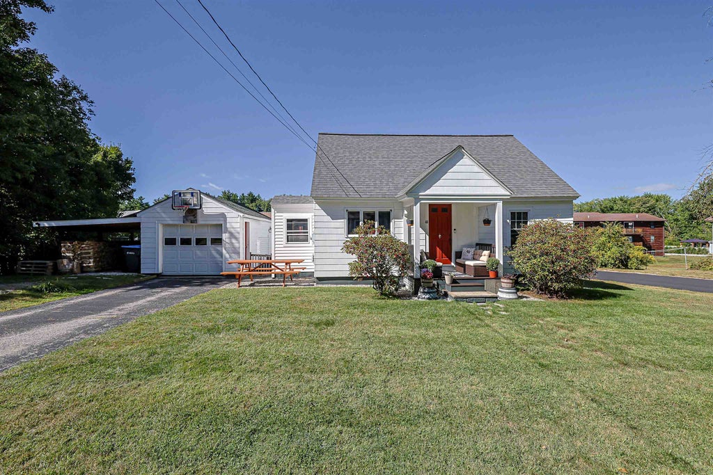 Photo of 48 Lilac Street, Concord, NH 03303 (MLS # 5109622)