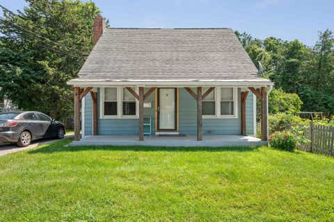 Photo of 141 North Street, Winooski, VT 05404 (MLS # 5101563)