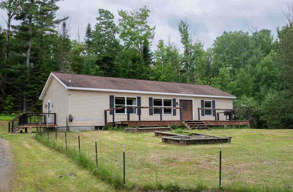 Photo of 9 Wells Road, Dalton, NH 03598 (MLS # 5095971)