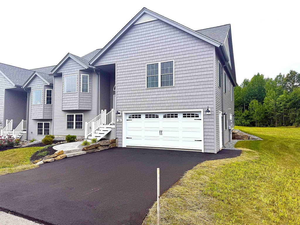 Photo of 3 Connor Court #3B, Epping, NH 03042 (MLS # 5056803)