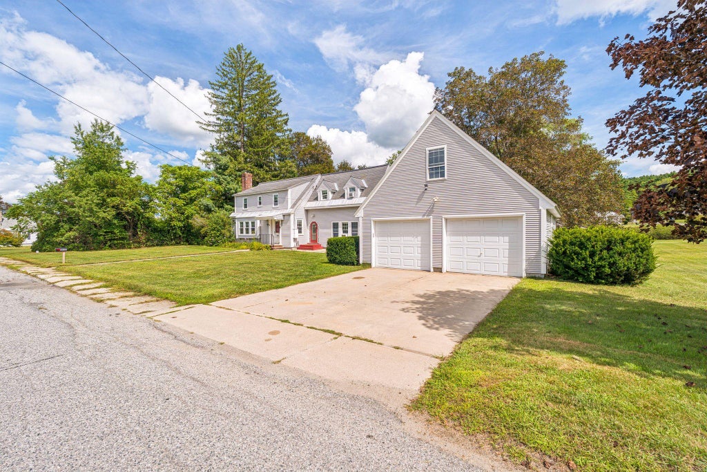 Photo of 46 Ridge Avenue, Claremont, NH 03743 (MLS # 5110056)