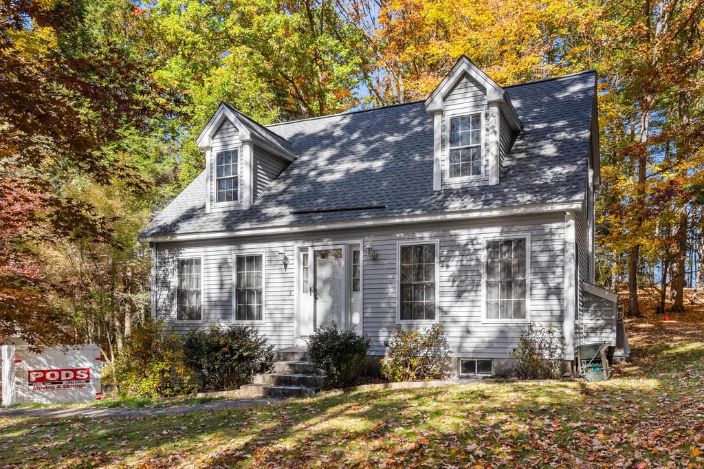 Photo of 13 Lane Road, Raymond, NH 03077 (MLS # 5114750)