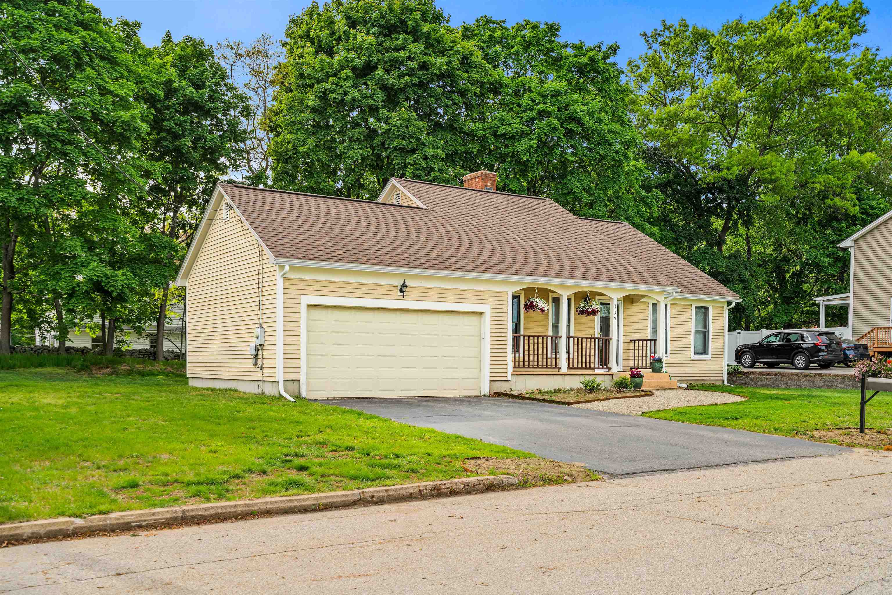 137 Wedgewood Lane