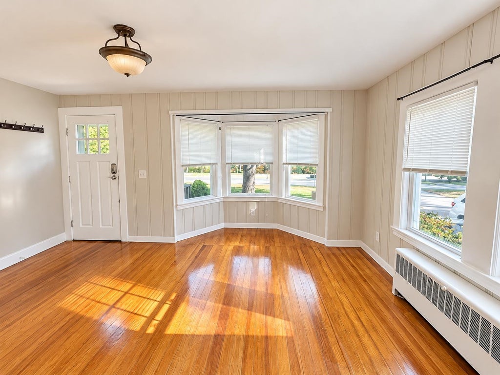 Photo of 3360 Lafayette Road, Portsmouth, NH 03801 (MLS # 5113703)
