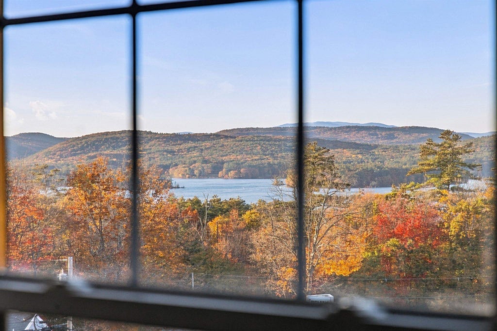 Photo of 21 Upper Ladd Hill Road #E, Meredith, NH 03253 (MLS # 5115331)
