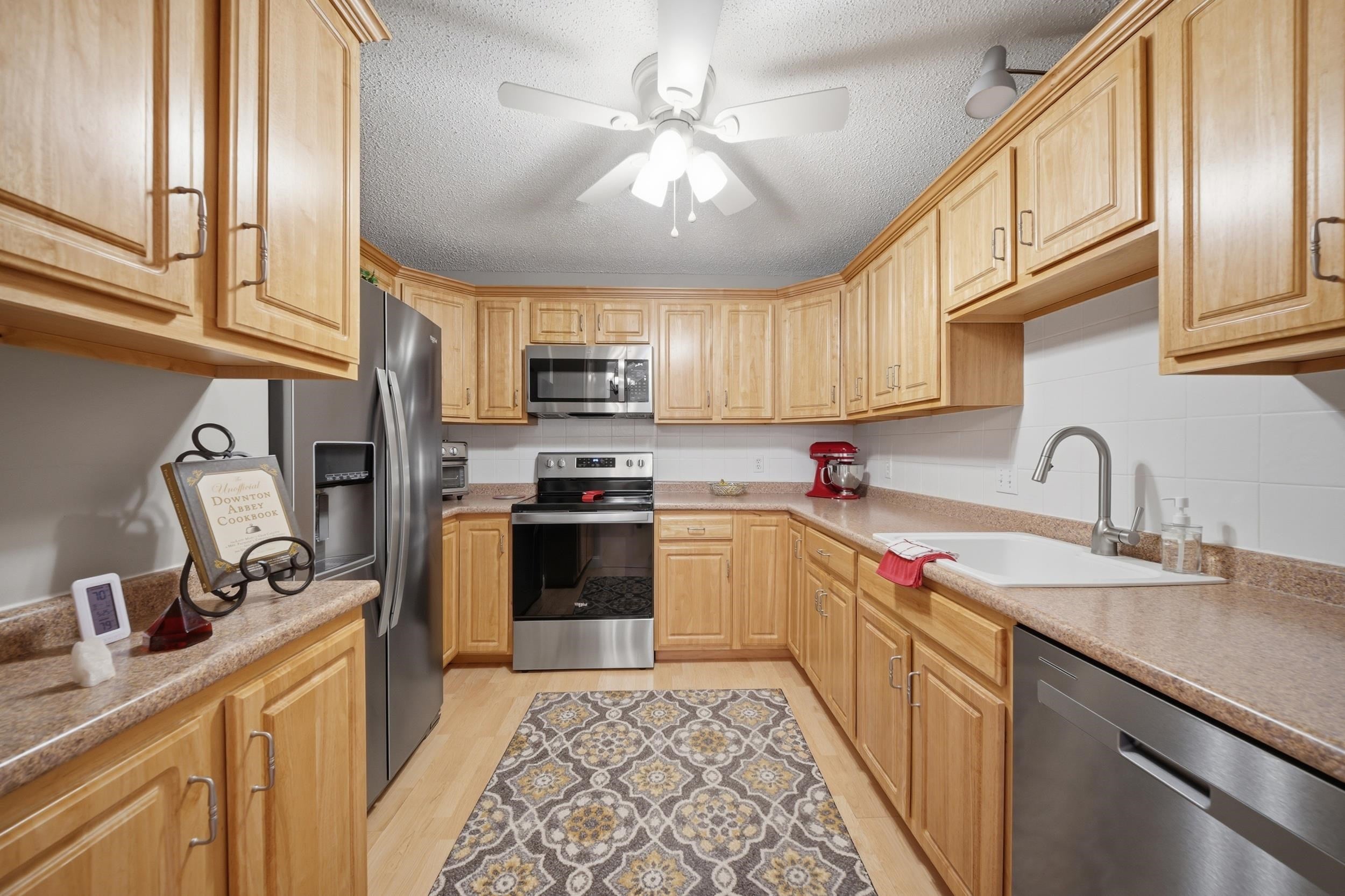 8 Northbrook Drive 801