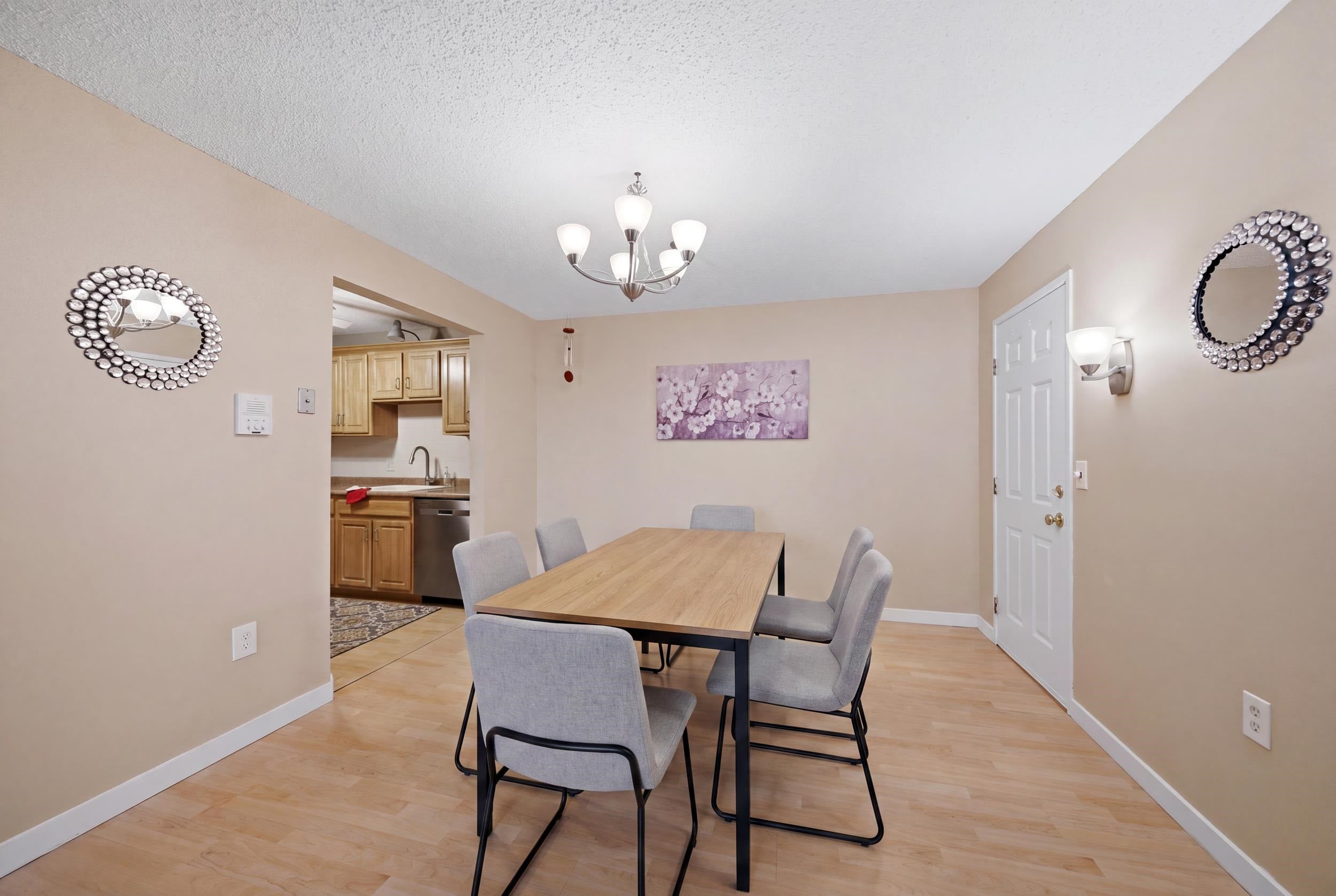 8 Northbrook Drive 801