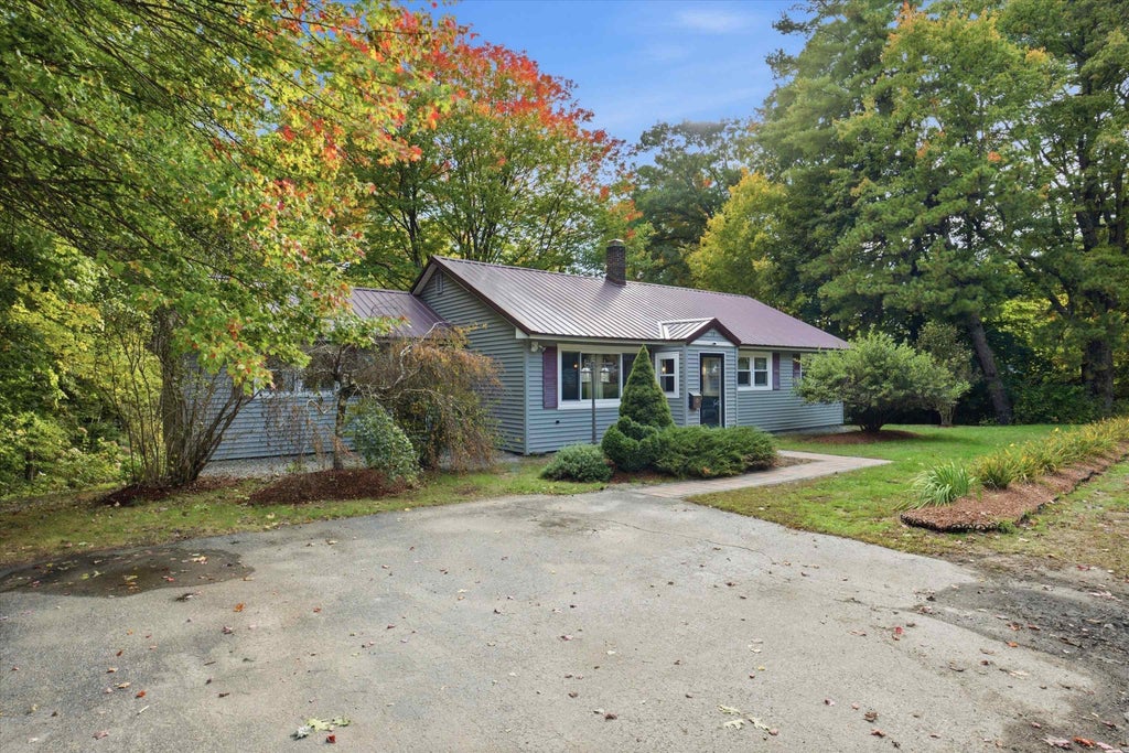 Photo of 13 Rowell Drive, Franklin, NH 03235 (MLS # 5112876)