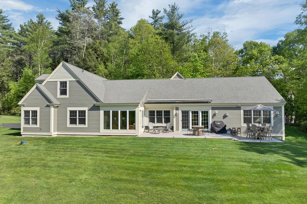Photo of 18 River View Drive, Thornton, NH 03285 (MLS # 5094837)