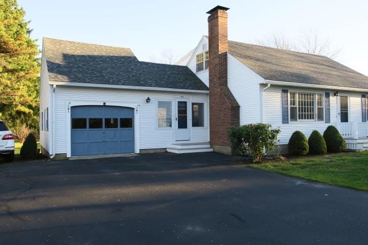 Photo of 524 Wallis Road, Rye, NH 03870 (MLS # 5097840)