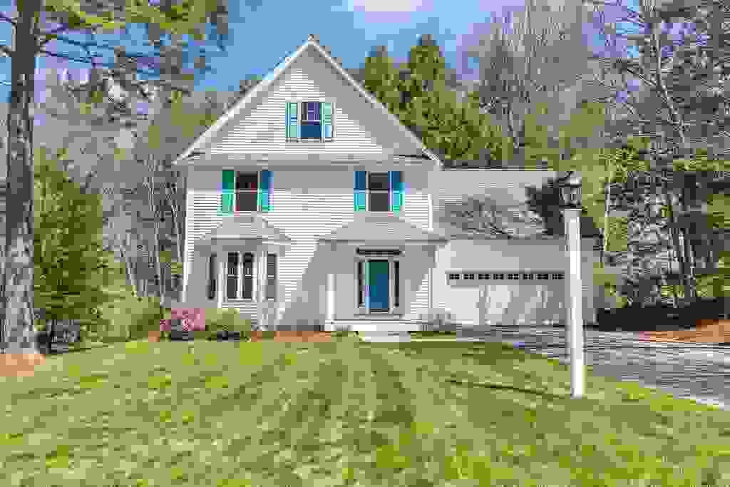 Photo of 20 Robbe Farm Road, Peterborough, NH 03458 (MLS # 5087224)