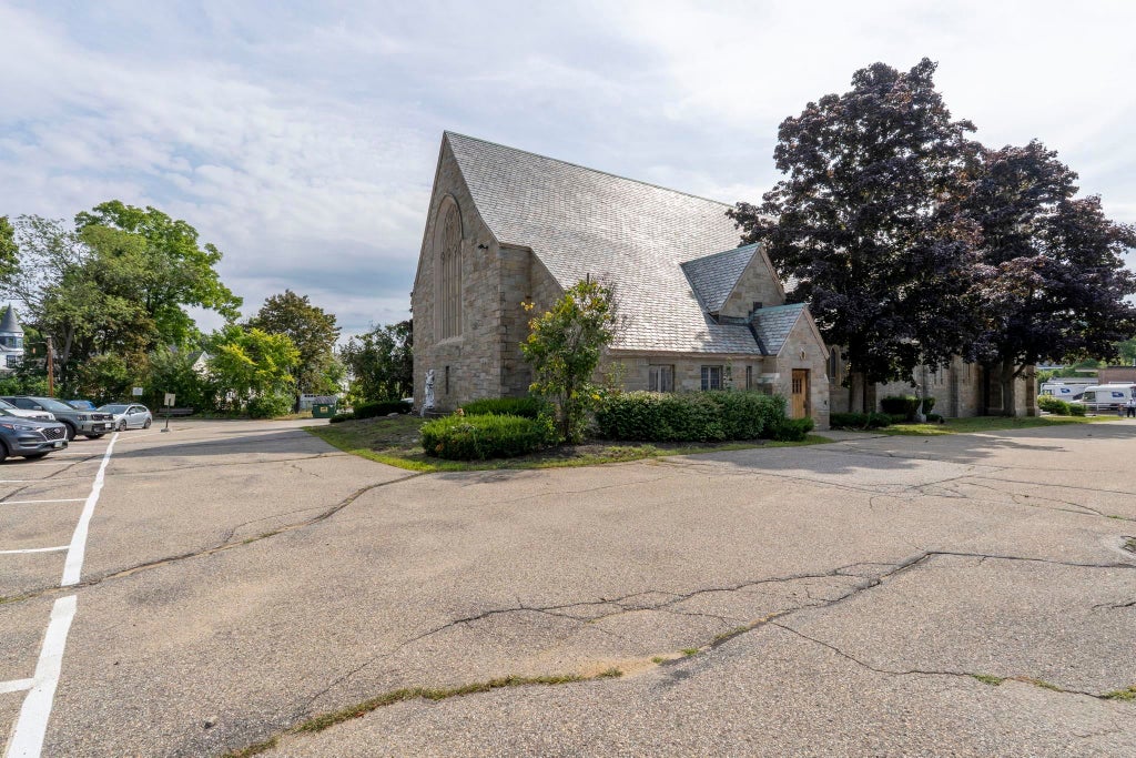 Photo of 40 Church Street, Laconia, NH 03246 (MLS # 5107710)