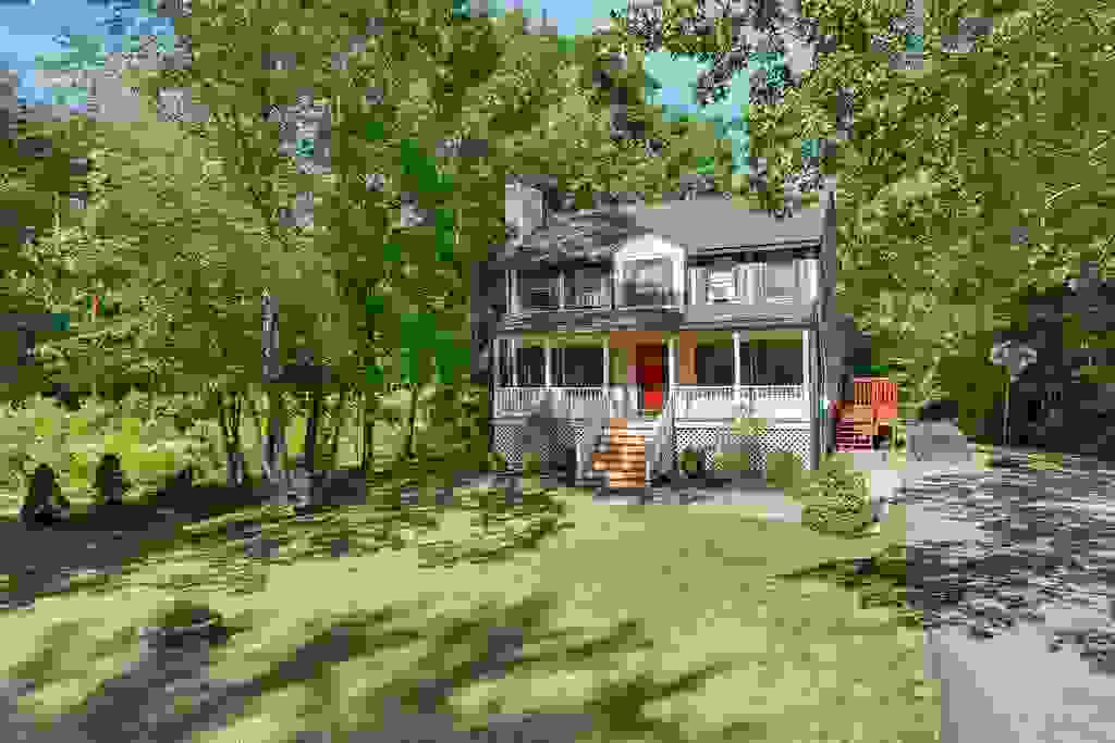Photo of 30 Brickyard Drive, Litchfield, NH 03052 (MLS # 5095416)