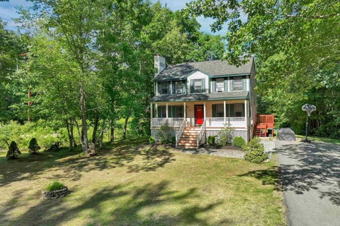 Photo of 30 Brickyard Drive, Litchfield, NH 03052 (MLS # 5095416)