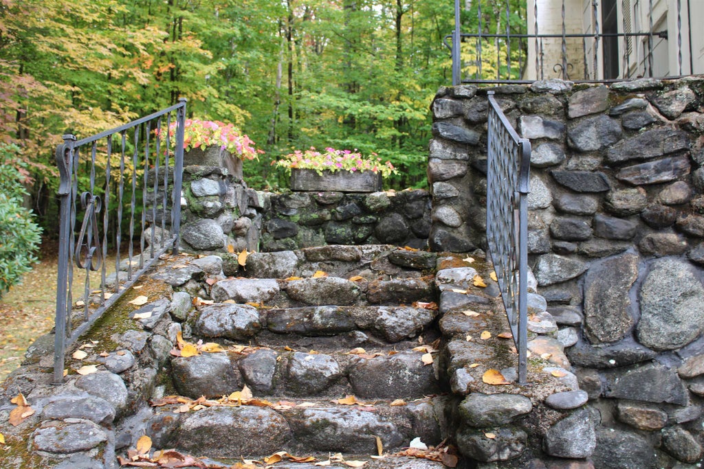 Photo of 221 Lewis Hill Road, Bethlehem, NH 03574 (MLS # 5112576)
