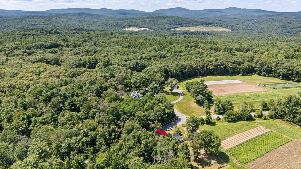 Photo of 592 Abbot Hill Road, Wilton, NH 03086 (MLS # 5101639)